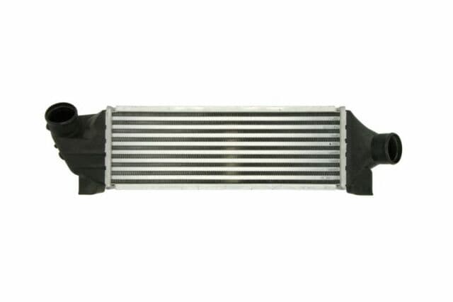 Радиатор интеркулера Transit V-184 2.0TDI 2000-2006 4522847