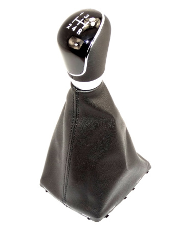 Рукоятка рычага КПП с чехлом Focus 2008-2011 (5 КПП)