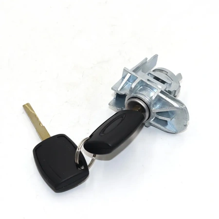 Личинка замка двери левая, правая Focus 2004-2008