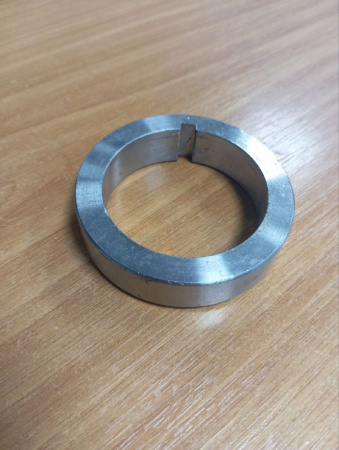  Transit 2.5D / TD Кольцо коленвала под сальник (Втулка сальника коленвала)